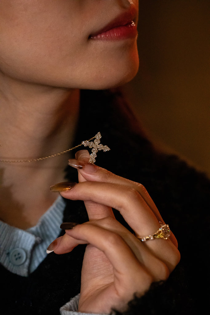 <br>Choosing the Perfect Diamond Cross Necklace | FIORESE JEWELRY