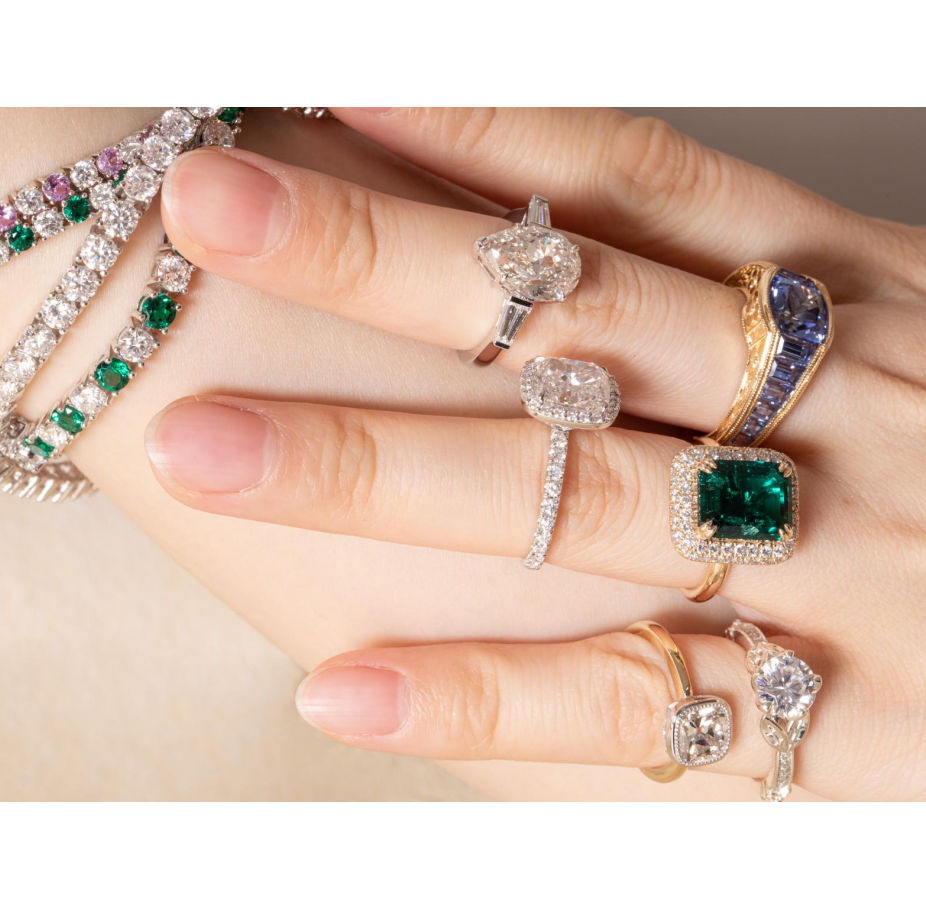 14K Yellow Gold 3.5ct Lab Zambian Emerald Double Claw Prongs Ring with Round Lab Diamond Halo
