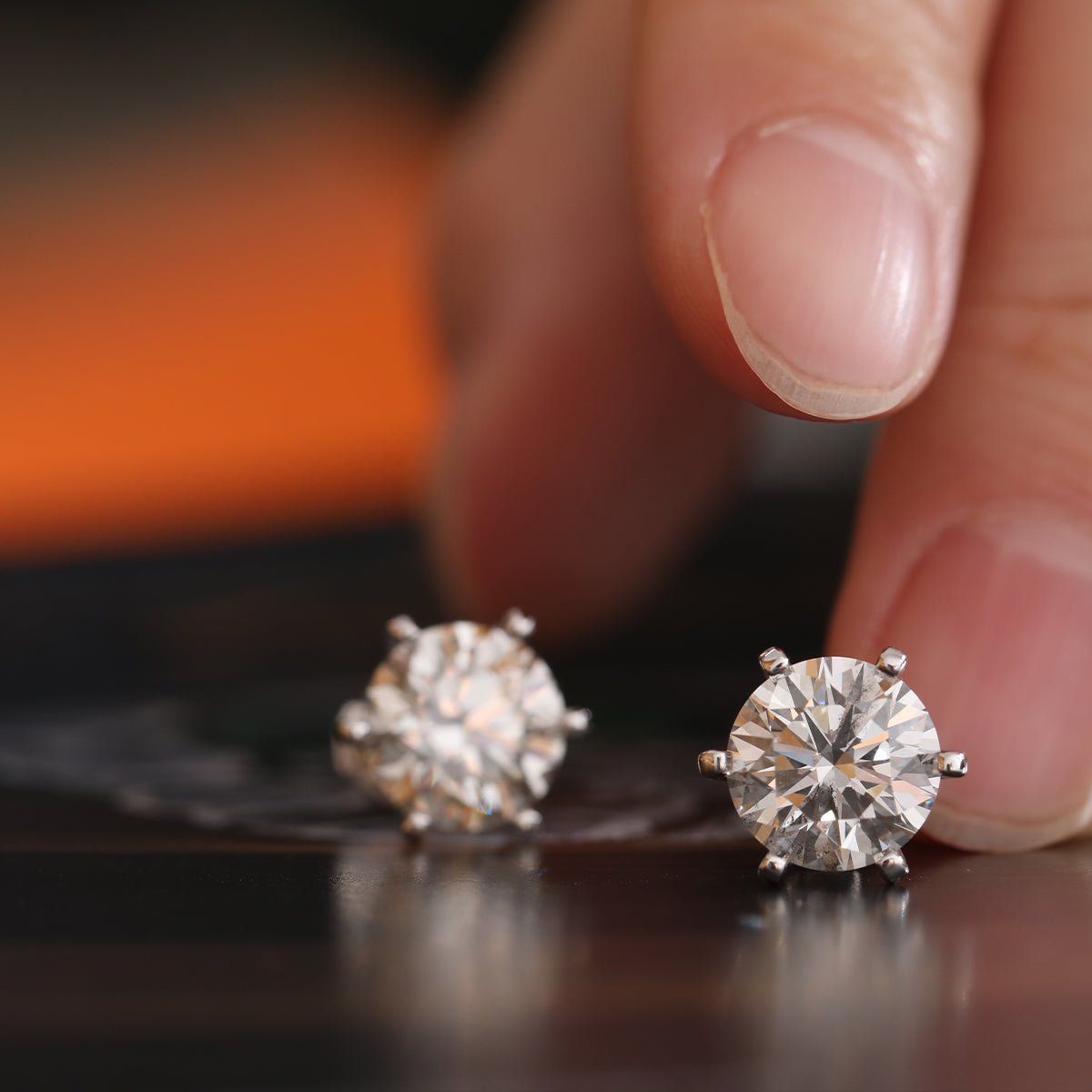 Cherished Moments 2 ct tw Round Cut Lab Diamond 6 Prongs Floral Setting Stud Earrings (DE/G Color, VS Clarity)