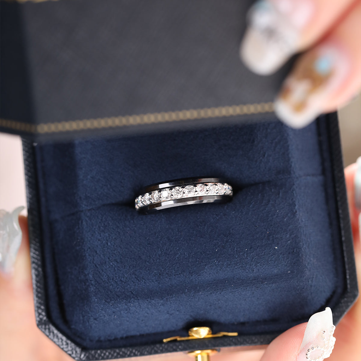 Black Ceramic Round Black Moissanite Fidget Ring