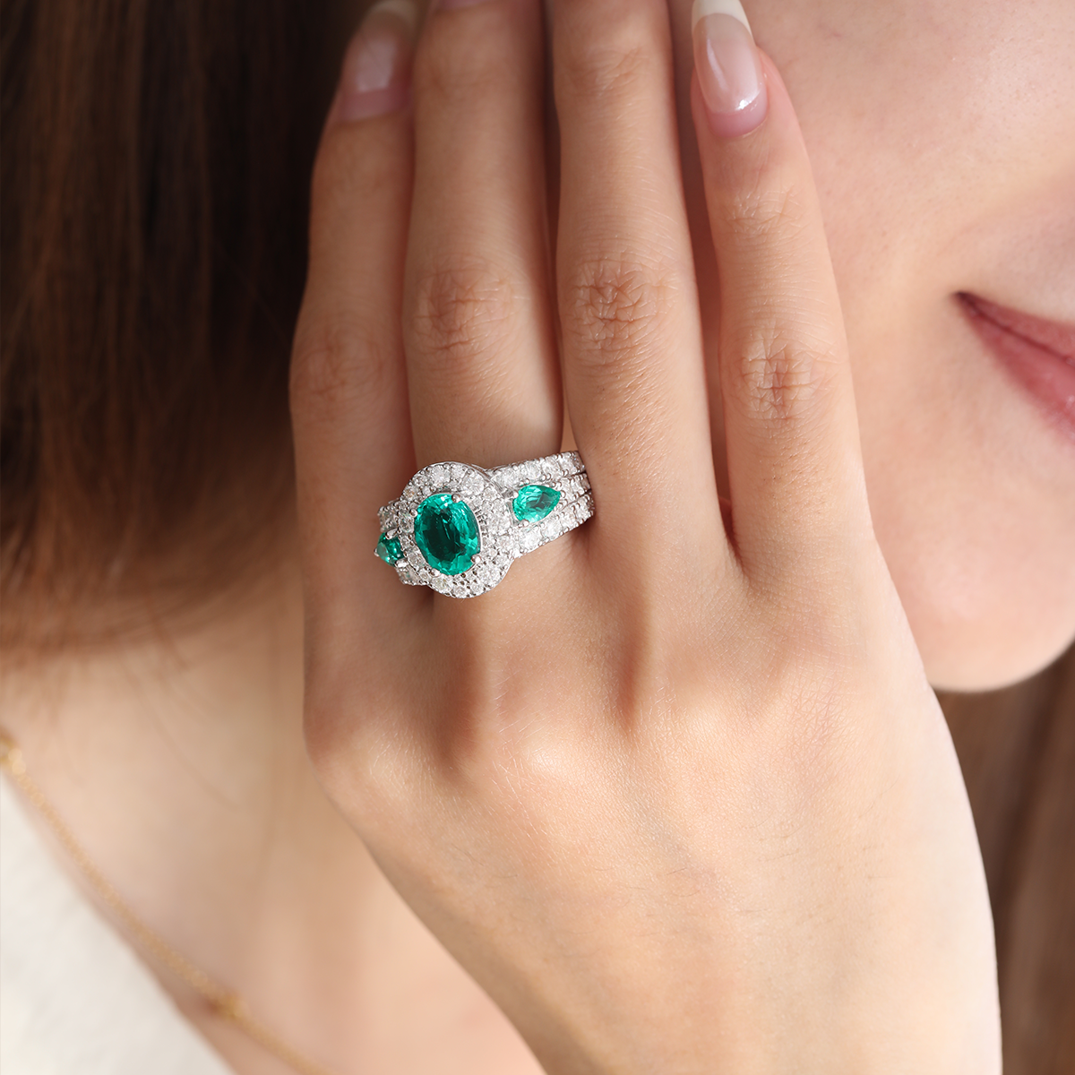14K White Gold 9*7mm Oval Columbian Lab Emerald Vintage Ring with Pear Lab Emerald and Round Lab Diamond Side-stones Pave