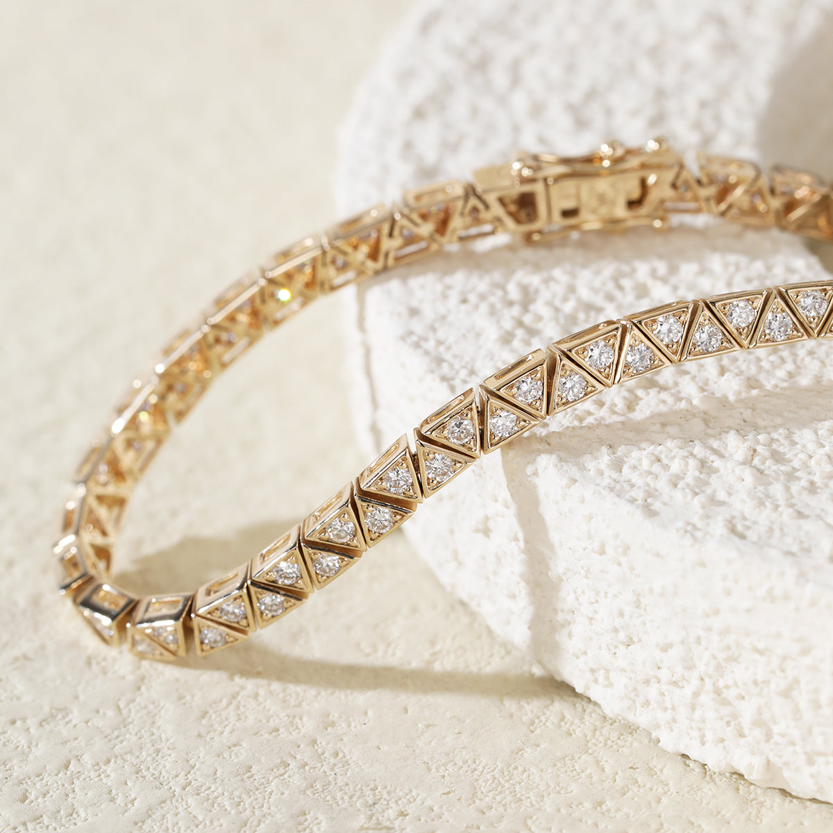 14K Yellow Gold Round Lab Dimaond Triangle Bracelet