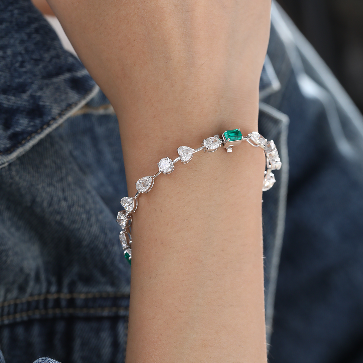 14K White Gold 10 ct tw 6 Shapes Lab Diamond & Lab Emerald Tennis Bracelet