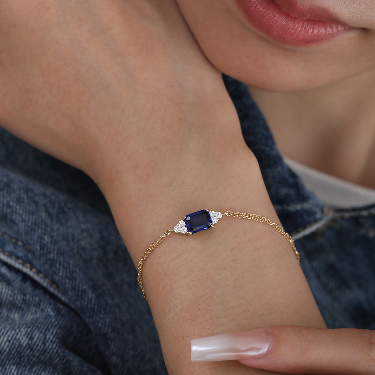 14K Yellow Gold 2ct Royal Blue Lab Sapphire Chain Bracelet with Round Lab Diamond Side-stones