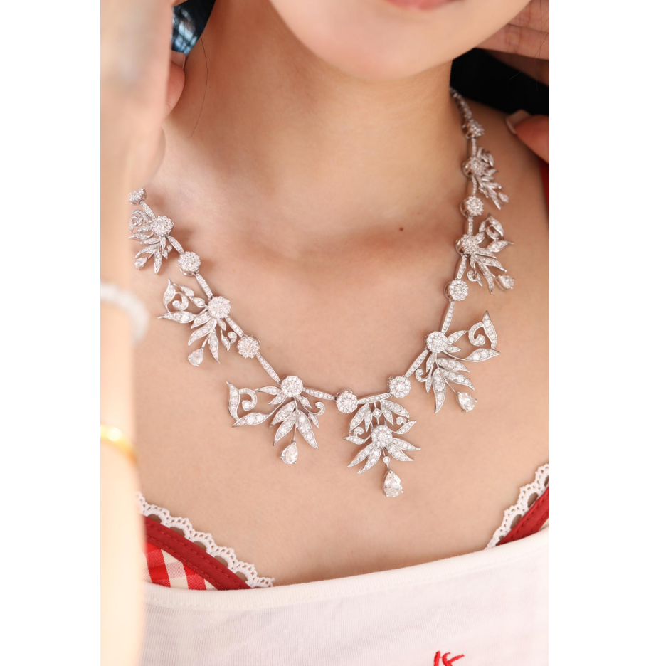 Fiorese High Jewelry – Queen' s Secret Convertible Crown Necklace