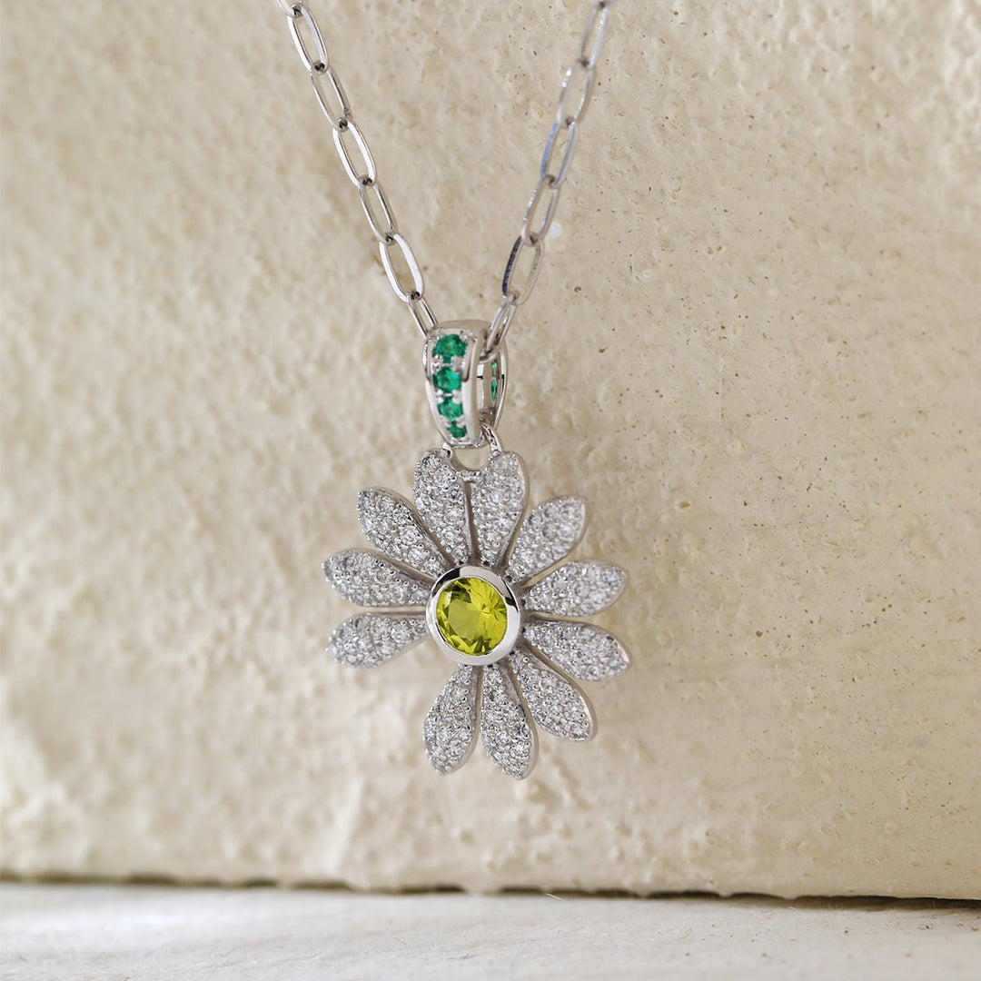 14K White Gold Daisy Pendant Necklace - FIORESE JEWELRY
