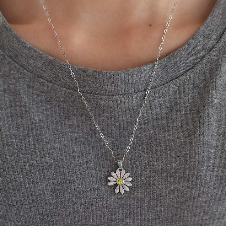 14K White Gold Daisy Pendant Necklace - FIORESE JEWELRY