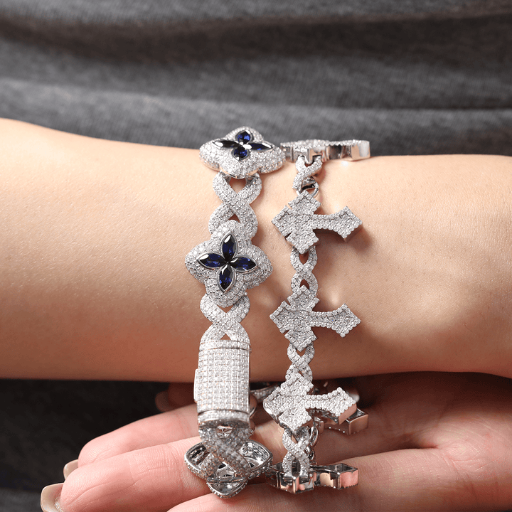 14K White Gold Knight&