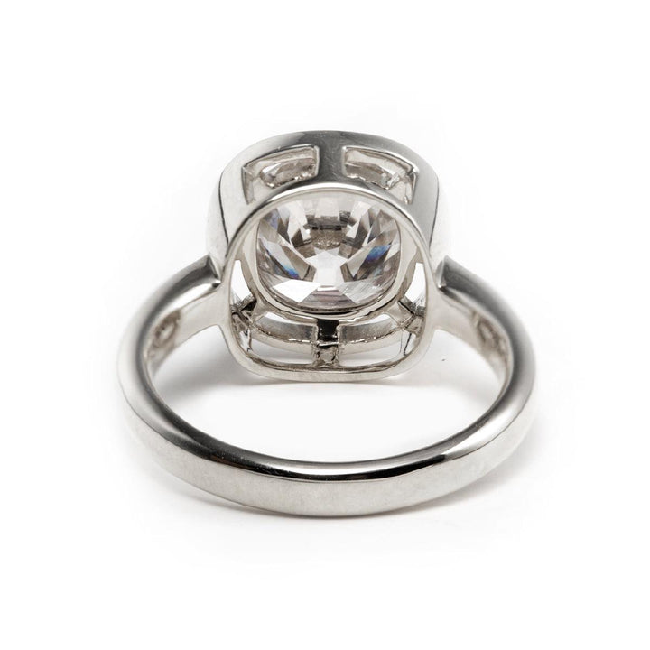 14K Yellow Gold 2.5ct Antique Old Mine Cut Diamond Basket Setting Ring with Smooth Ring Cut Design - FIORESE JEWELRY