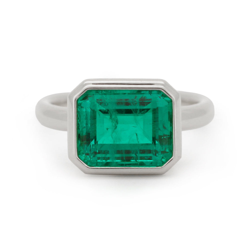 14K Yellow Gold 3.5 Carat Lab Emerald Solitaire Cocktail Ring with Bezel Setting - FIORESE JEWELRY