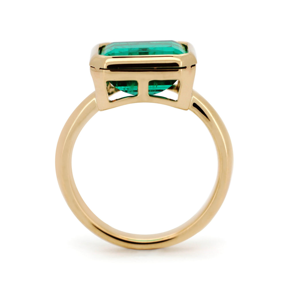 14K Yellow Gold 3.5 Carat Lab Emerald Solitaire Cocktail Ring with Bezel Setting - FIORESE JEWELRY