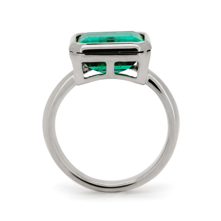 14K Yellow Gold 3.5 Carat Lab Emerald Solitaire Cocktail Ring with Bezel Setting - FIORESE JEWELRY
