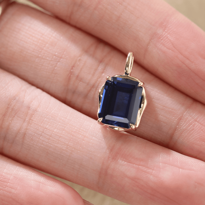 14K Yellow Gold 4.5ct Emerald Cut Lab Sappire Freeform Base Pendant Necklace - FIORESE JEWELRY