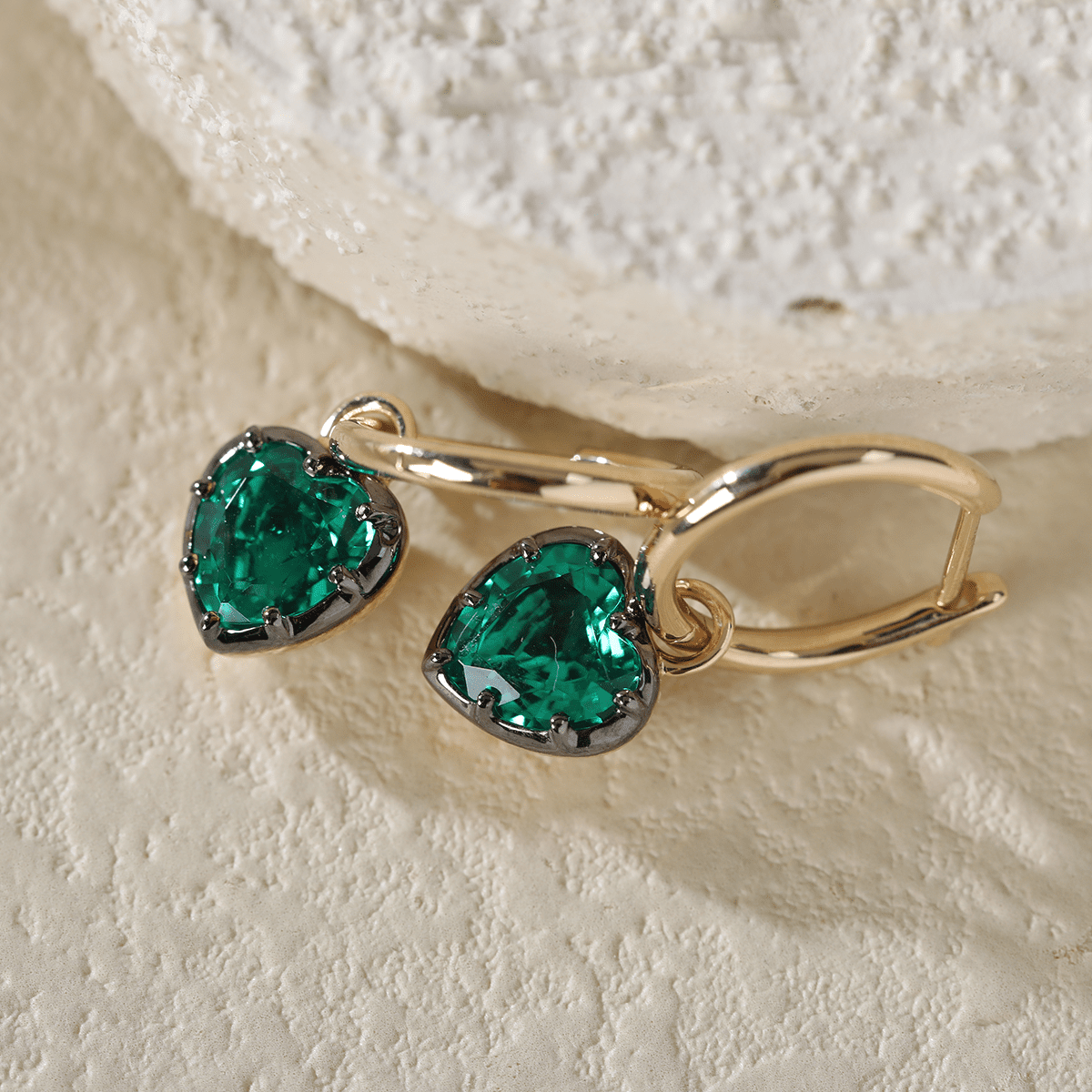 14K Yellow Gold Heart Cut Colombian Lab Emerald Bezel Setting Hoop Earrings with Black Rhodium Plated
