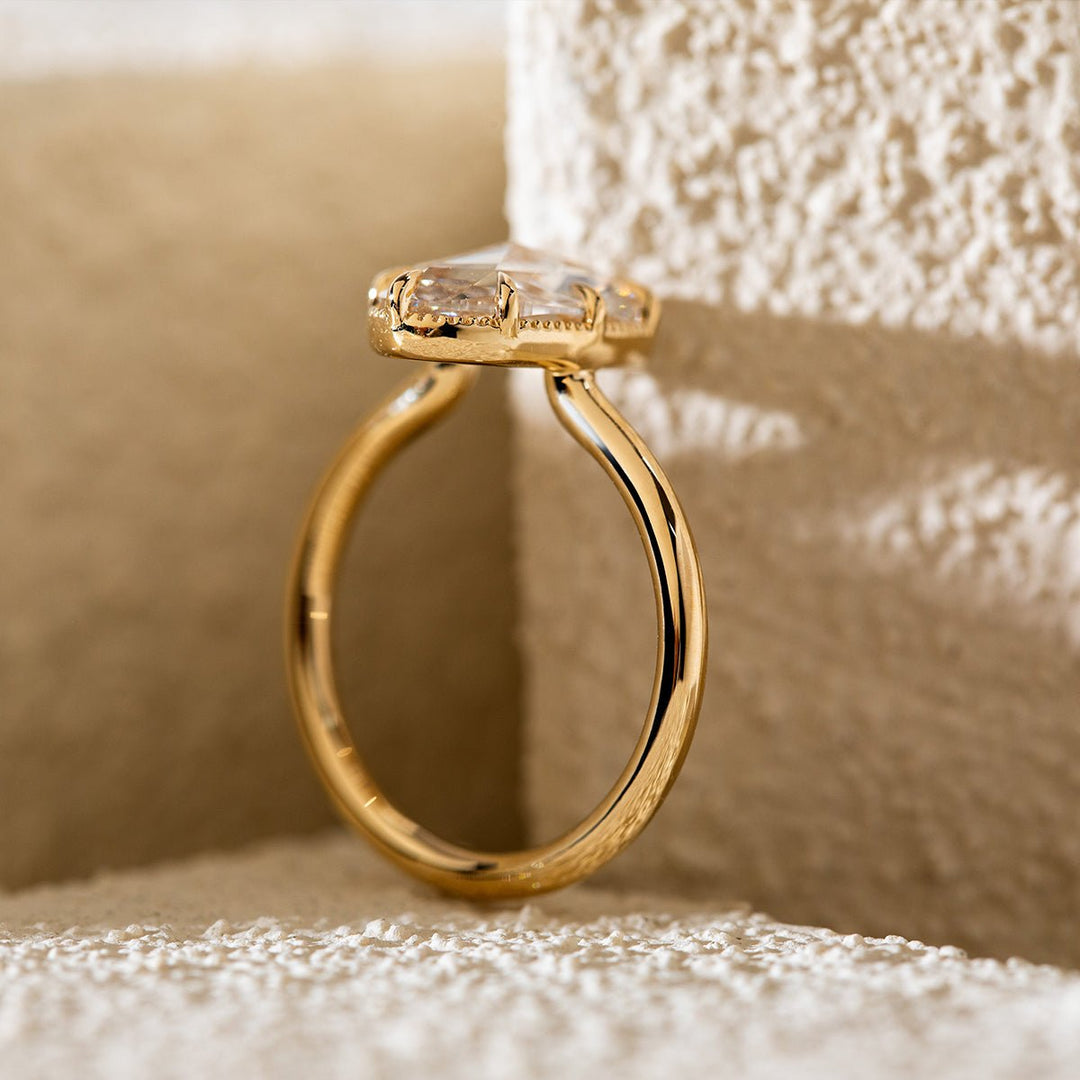 14K Yellow Gold Oval Rose Cut Lab Diamond Millegrain Solitaire Ring - FIORESE JEWELRY