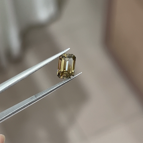 2.02ct Emerald Cut Lab Diamond Green SI NO.1030