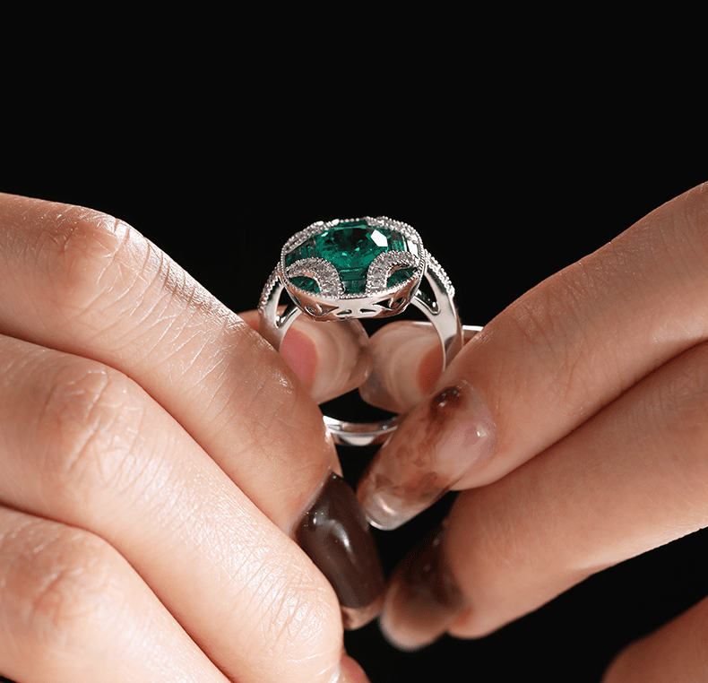 18K White Gold 2ct Cushion Lab Columbian Emerald Millegrain Invisible Setting Vintage Ring with Round Lab Diamond and Mixed Cut Lab Columbian Emerald Side-stones