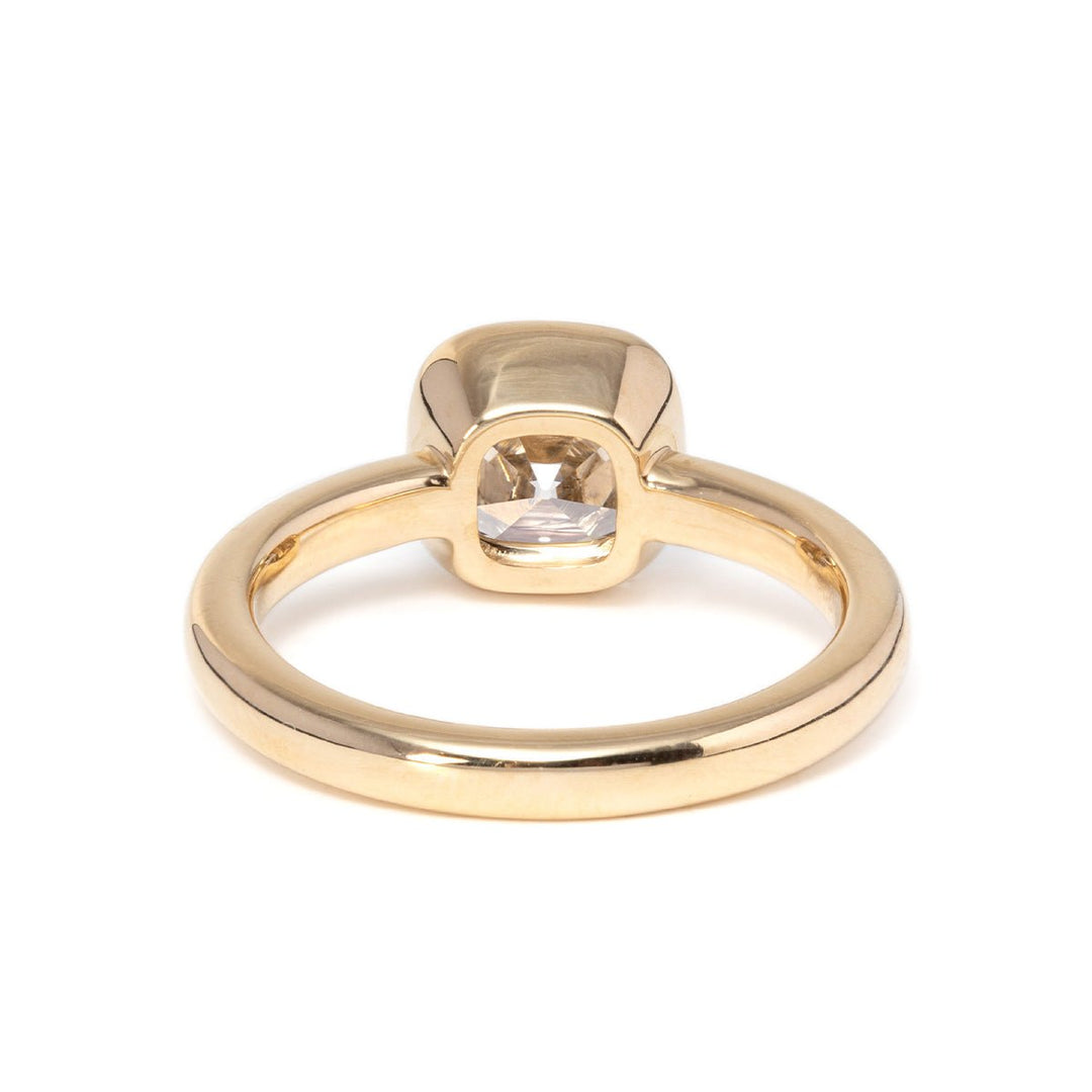 18K Yellow Gold 1.5ct Old Mine Cut Antique Lab Diamond Milligrain Bezel Solitaire Ring - FIORESE JEWELRY