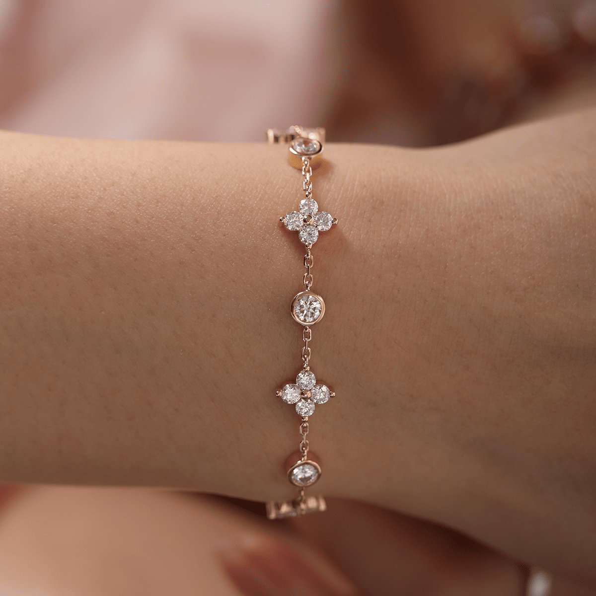 18K Yellow Gold Round Lab Diamond Fancy Shape Station Bracelet - FIORESE JEWELRY