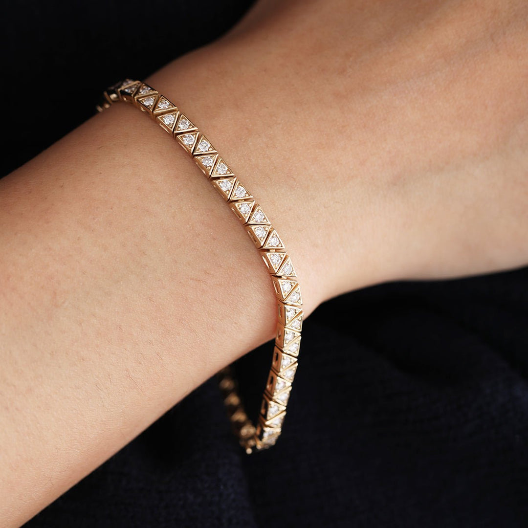 1.8mm Round Lab Diamond Three - Prong Triangle - Set Tennis Bracelet - FIORESE JEWELRY