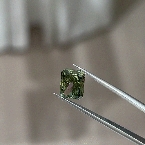 3.25ct Radiant Cut Lab Diamond Green SI NO.1040