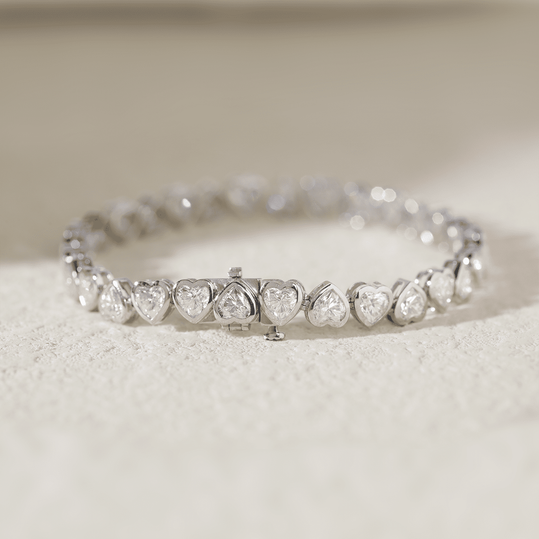 4×4mm Heart - Shaped Lab Diamond Bezel - Set Tennis Bracelet with Box Clasp - FIORESE JEWELRY