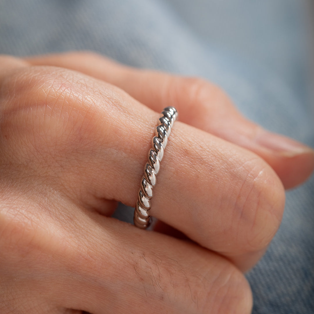 Twisted Rope Wedding Band