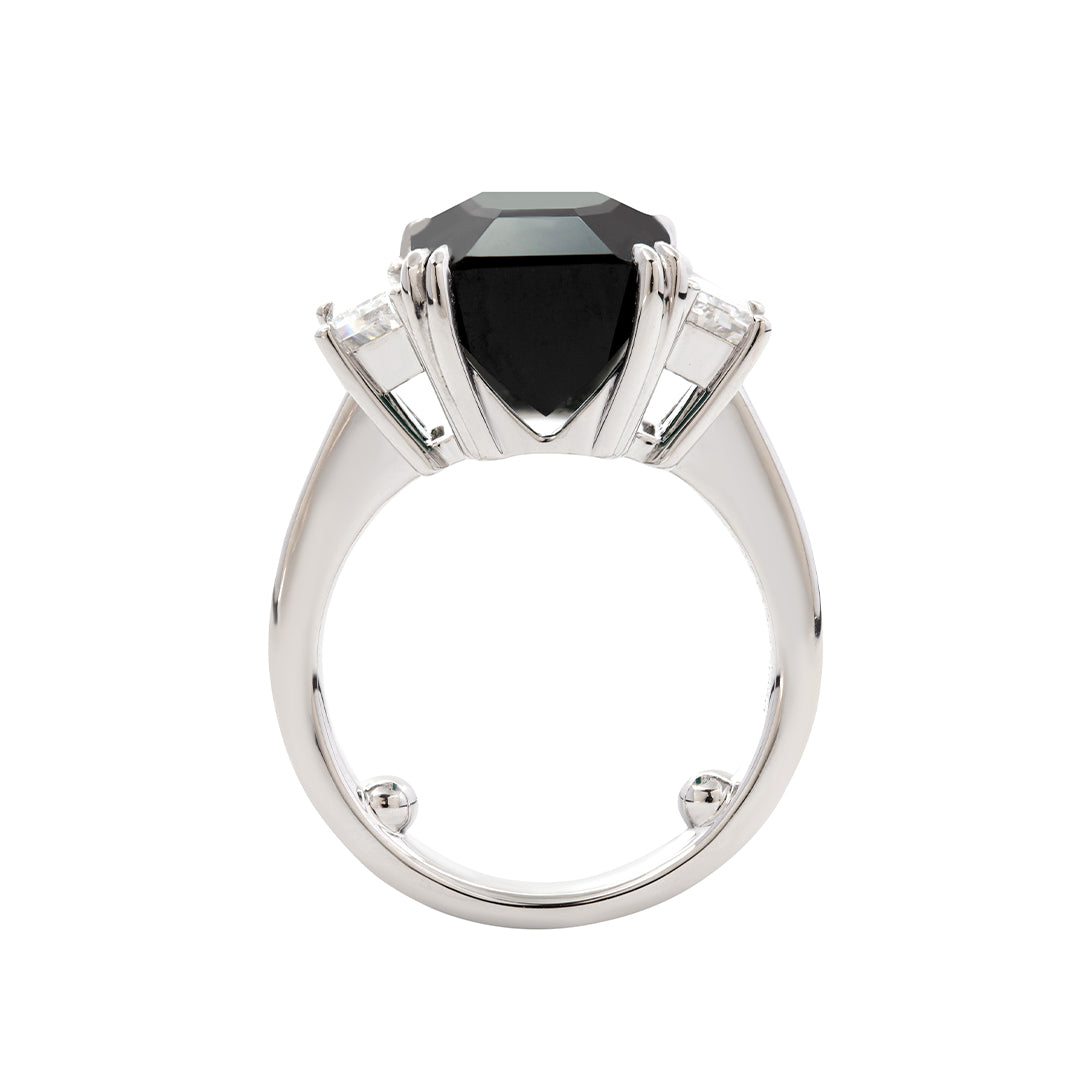 Platinum 9.4ct Verdelite Green Tourmaline Three-stone Ring with Step Cut Trapezoid Lab Diamond Side-stones