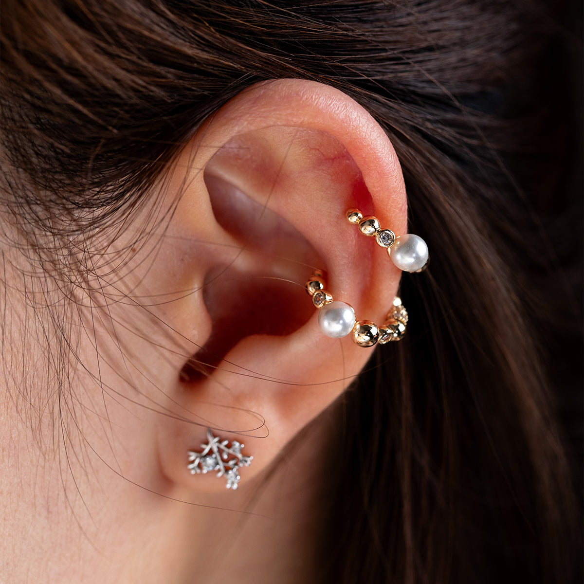 14K Yellow Gold 5mm Fresh-water Pearl Boho-Style Open Ear Cuff