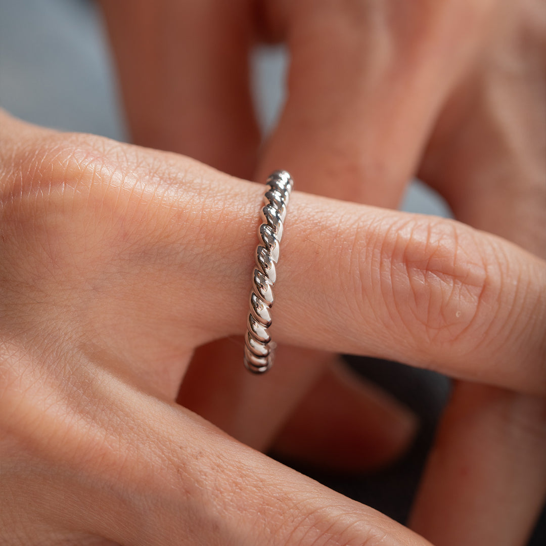 Twisted Rope Wedding Band