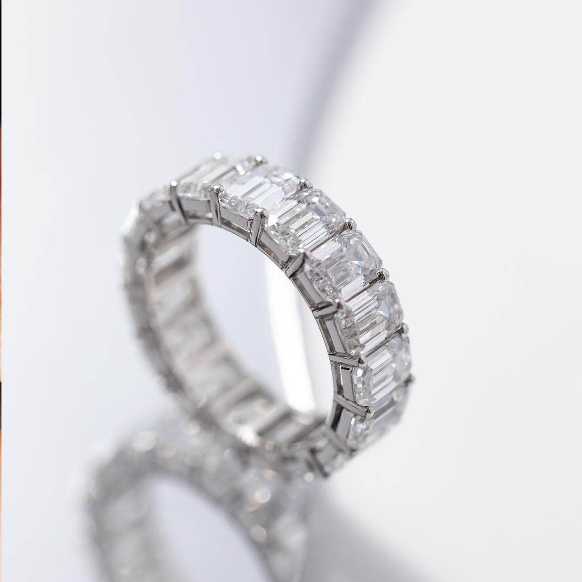 6*4mm Emerald Cut Lab Diamond Shared Prong Basket Eternity Ring