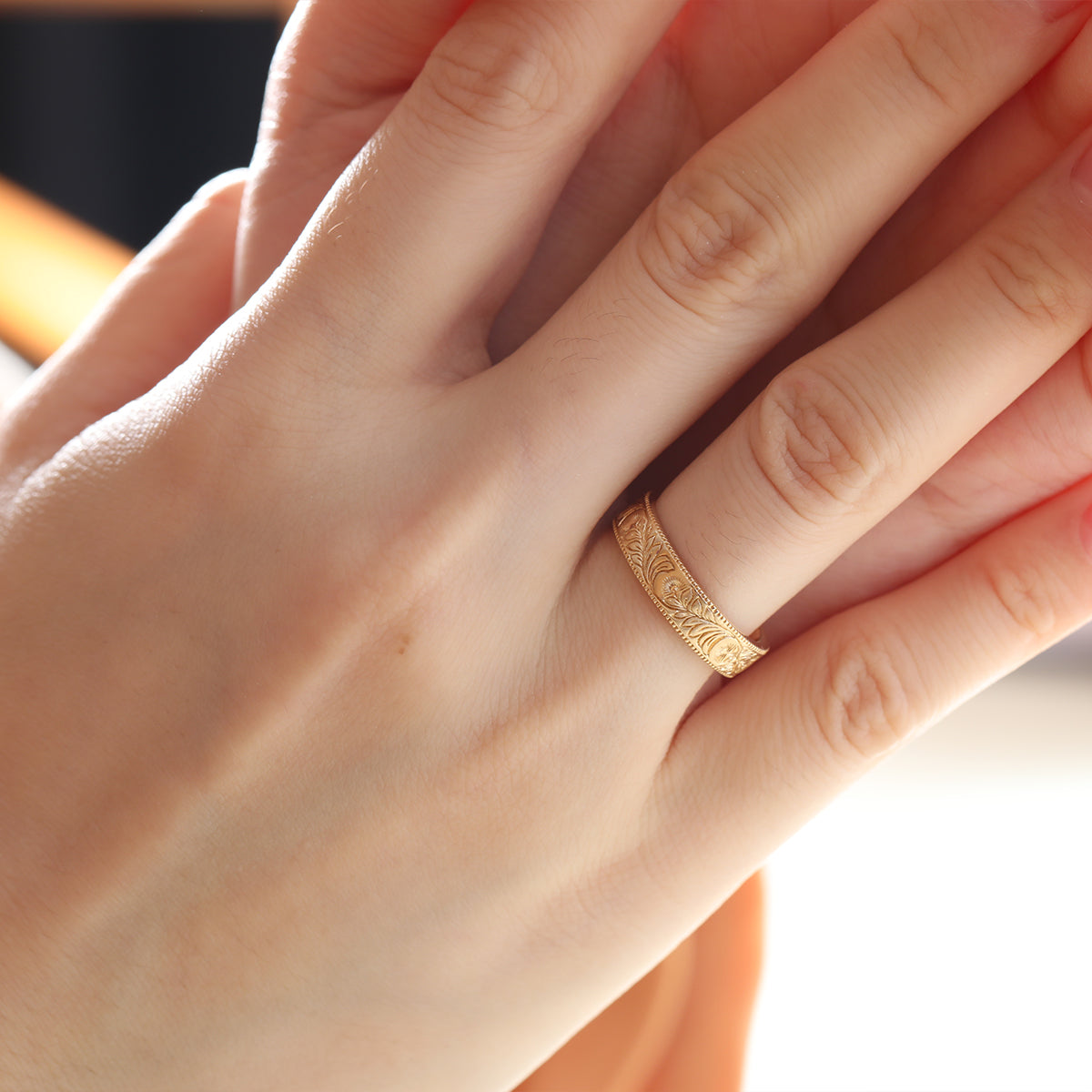 14K Yellow Gold Wedding Ring – Art Nouveau Nature-Inspired Design