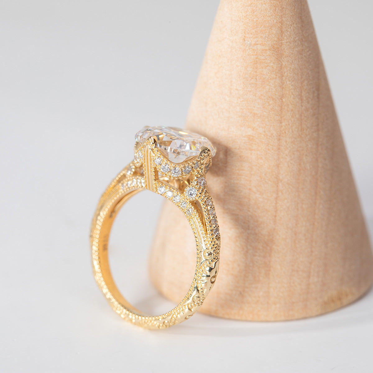 14K Yellow Gold 3ct Old Mine Cut Lab Diamond Crown Setting Diamond-milling Vintage Ring with Round Lab Diamond Side-stone