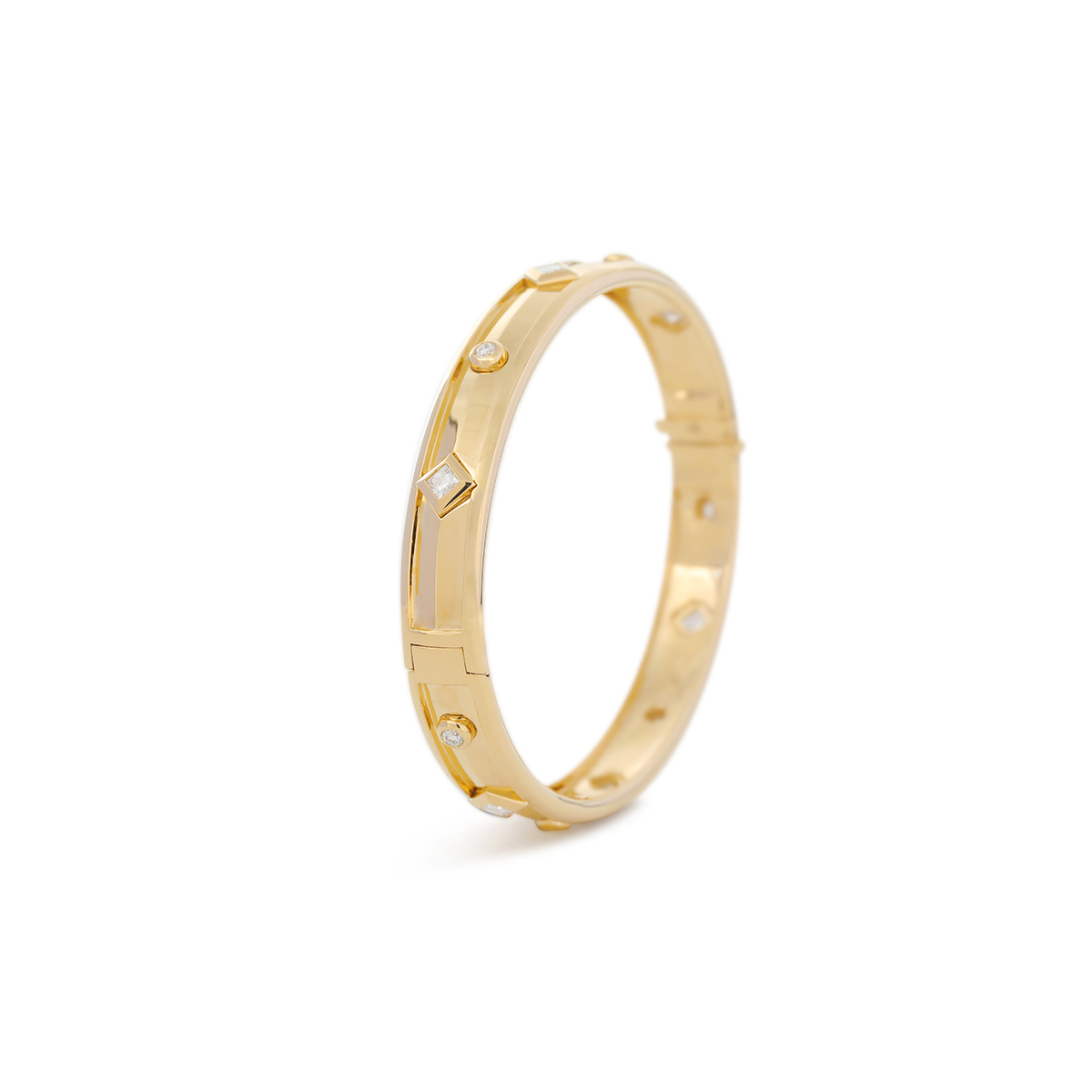 18K Yellow Gold Round Cut and Princess Cut Lab Diamond Bezel Bangle Bracelet