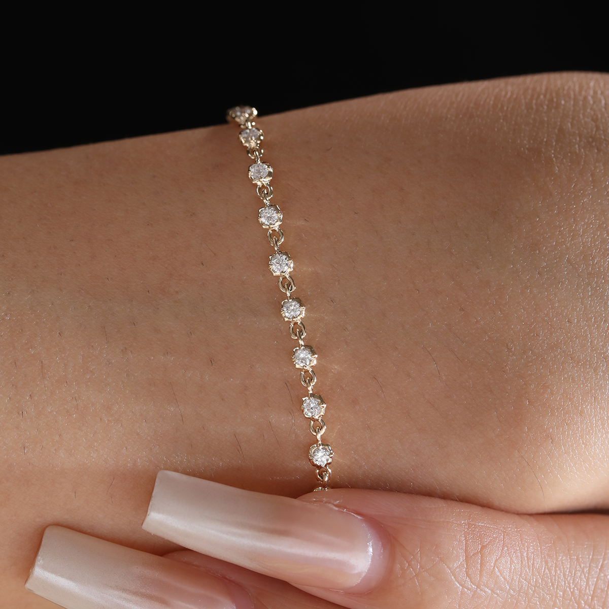 Ready to Ship Round Lab Dimaond Star Bezel Station Bracelet