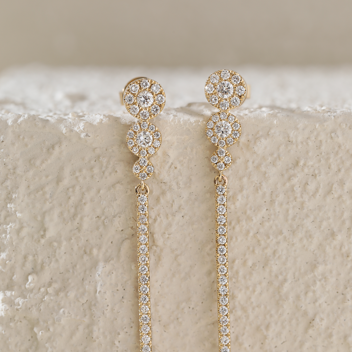 18K Yellow Gold Round Cut Diamond Pave Drop Earrings