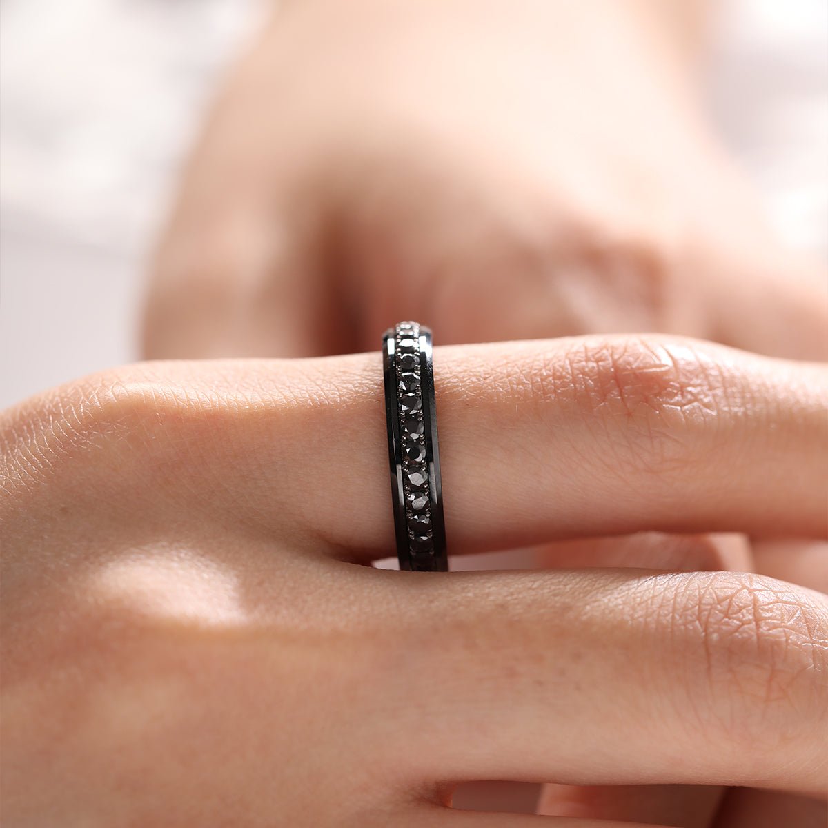 Black Ceramic Round Black Moissanite Fidget Ring