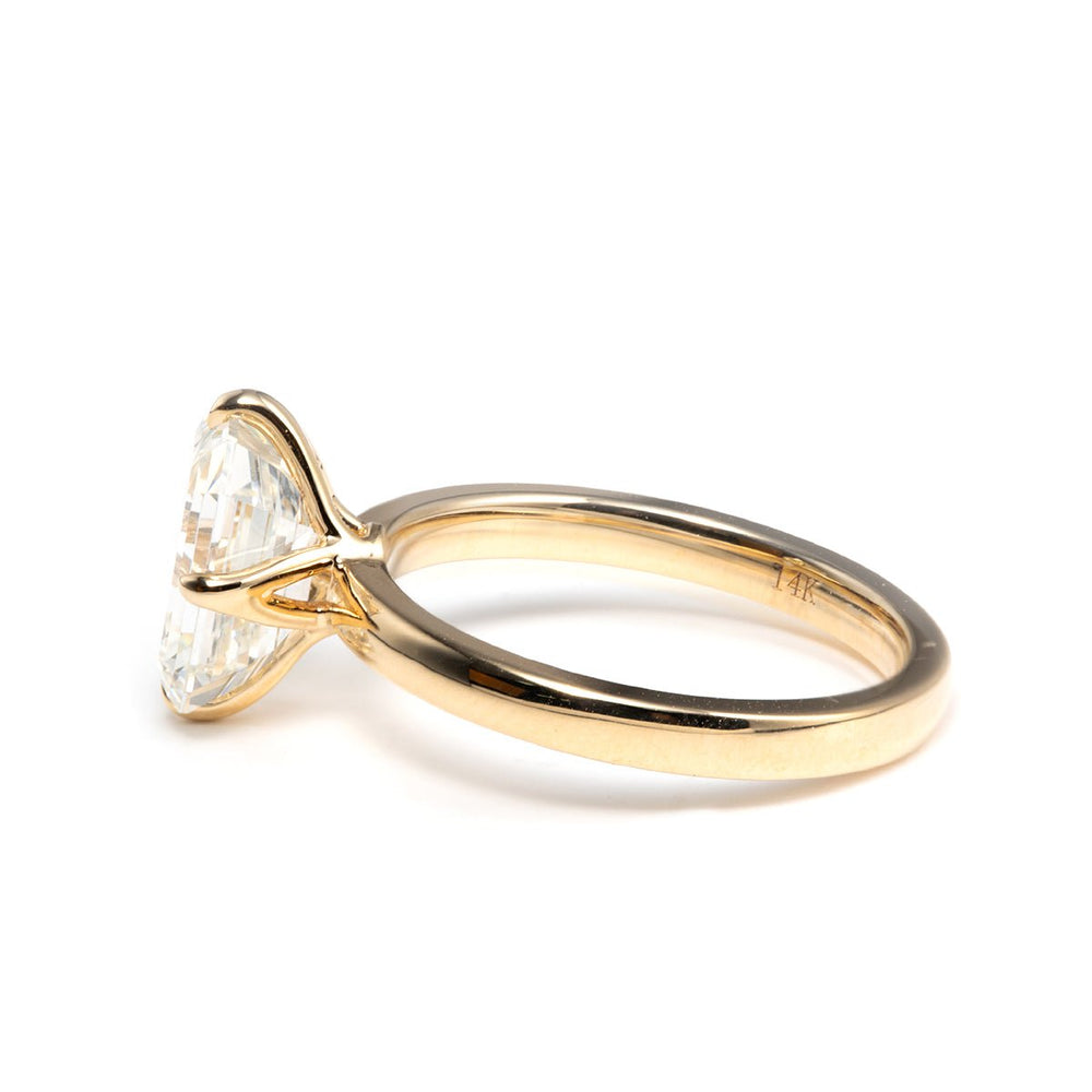 Emerald - Cut Lab Diamond Solitaire Ring with 4 - Claw Compass Tulip Setting - FIORESE JEWELRY