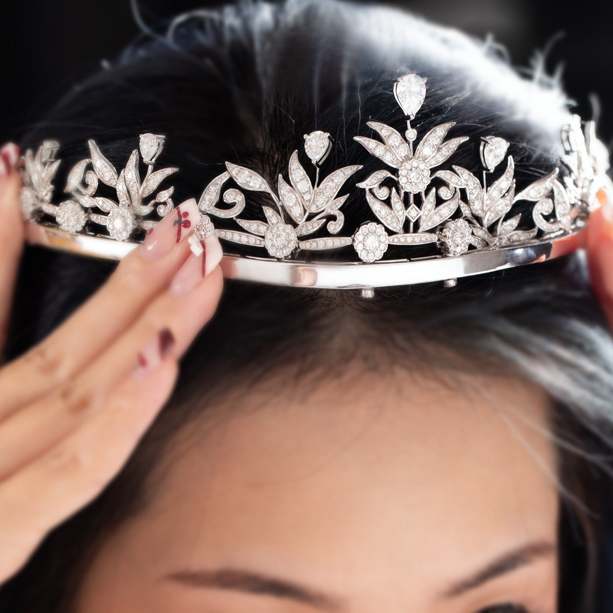 Fiorese High Jewelry – Queen' s Secret Convertible Crown Necklace - FIORESE JEWELRY